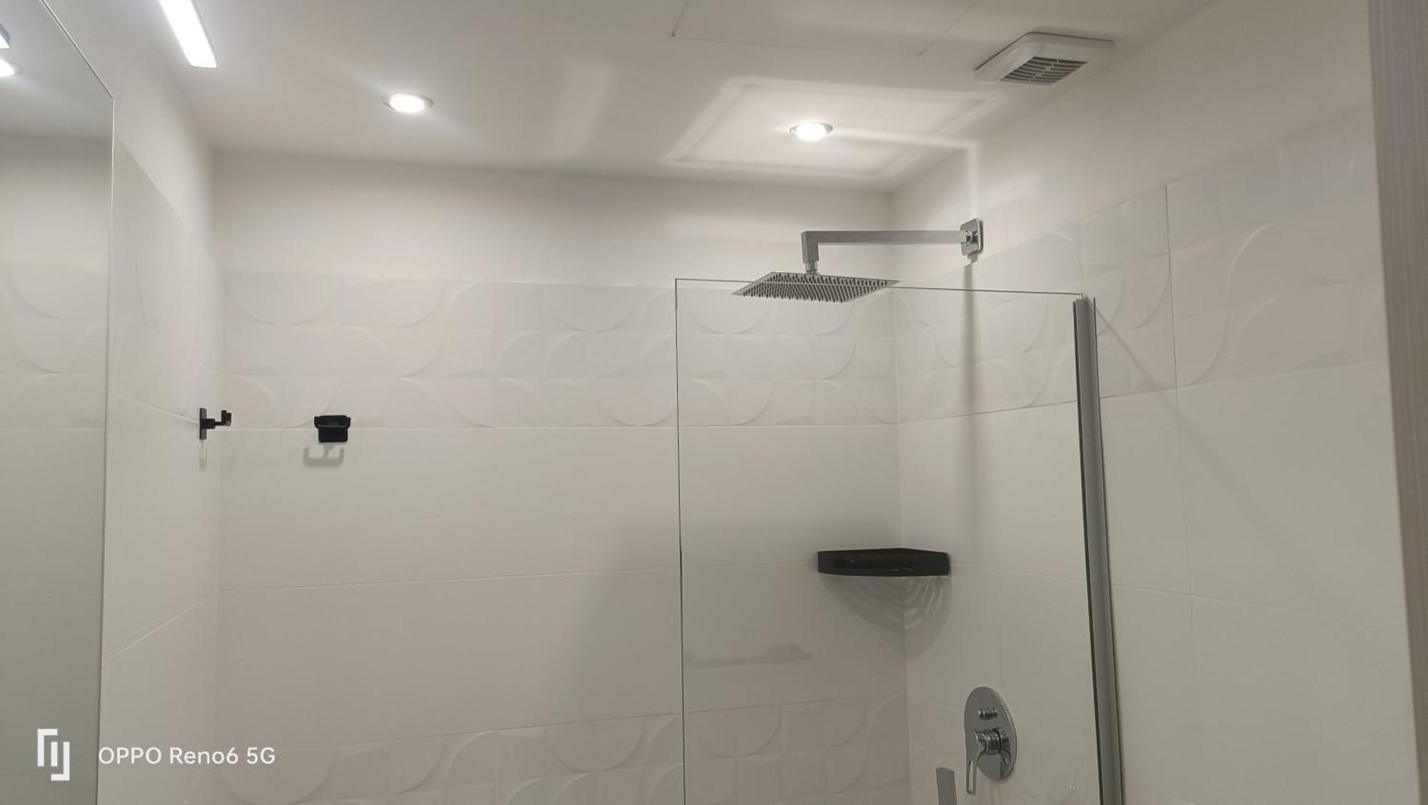 Triple Room,1518385648:JPEG